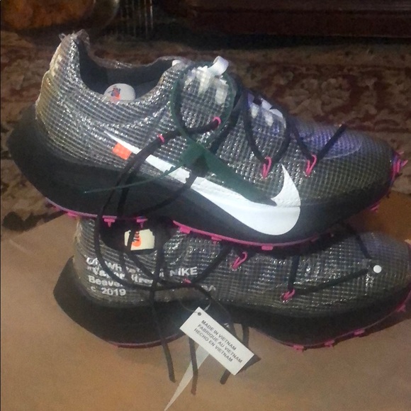 Off white sneakers they don’t make them anymore - Picture 5 of 8